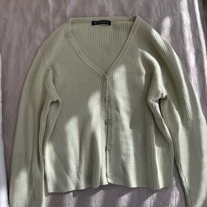 Brandy Melville sweater